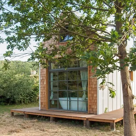 Tiny Haus Auf Idyllischem Grundstueck Im Rittergut Nyaraló Klipphausen