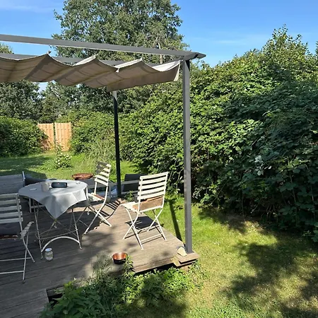 Nyaraló Tiny Haus Auf Idyllischem Grundstueck Im Rittergut Klipphausen